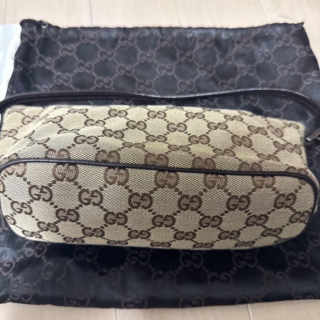 【極美品】　GUCCI　アクセサリーポーチ GGキャンバス グッチ