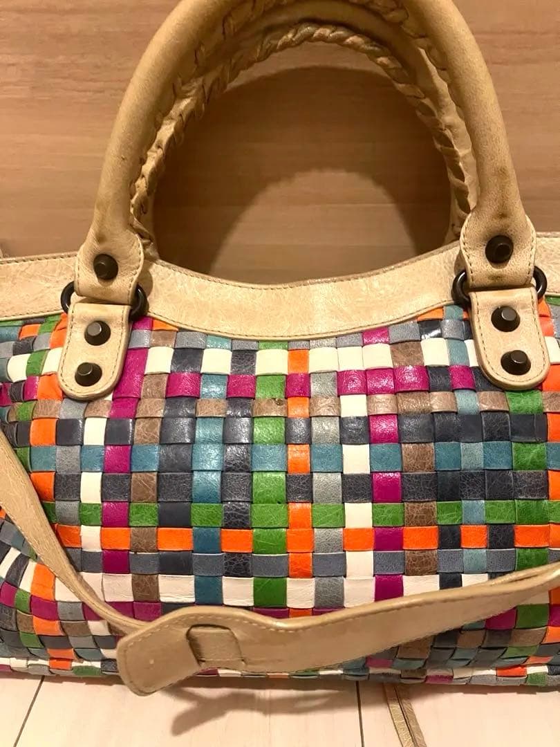 バレンシアガ 限定 ザ・ファースト　ハンドバッグ