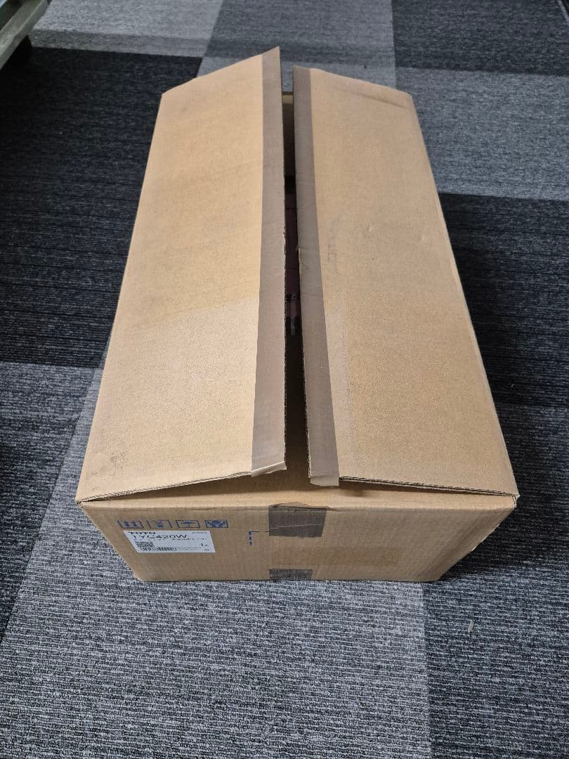 ハンドドライヤーTYC420W