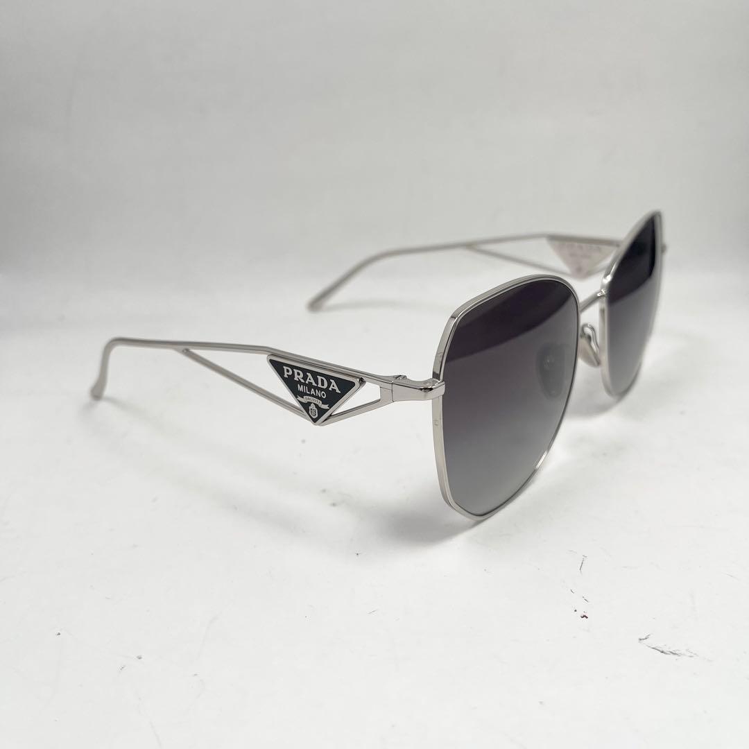 【極美品】PRADA サングラス 三角ロゴ SPR57Y 57□18 ケース付き