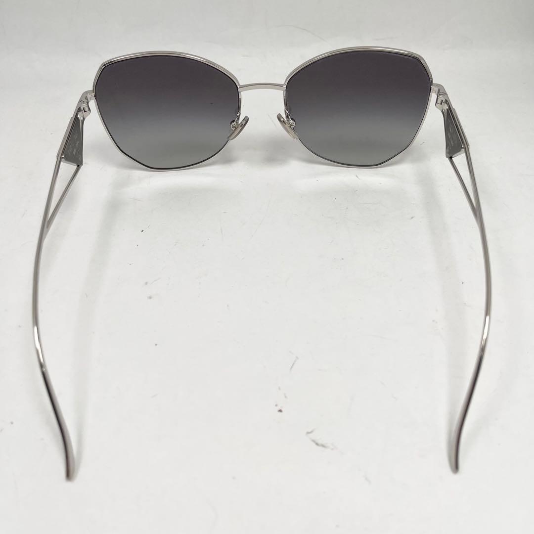 【極美品】PRADA サングラス 三角ロゴ SPR57Y 57□18 ケース付き