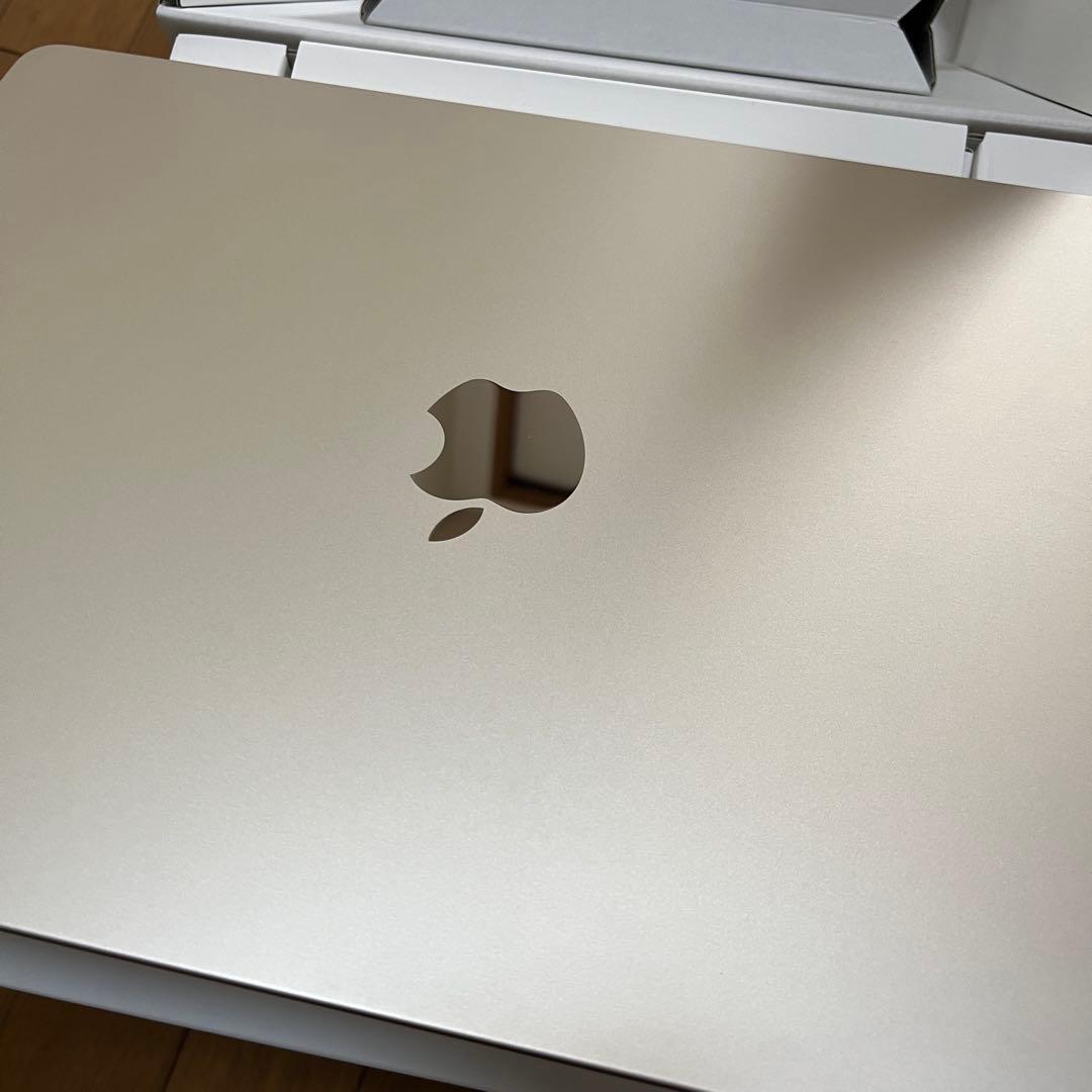 D*i様 MacBookAir M2 8GBメモリ256GB 15インチ