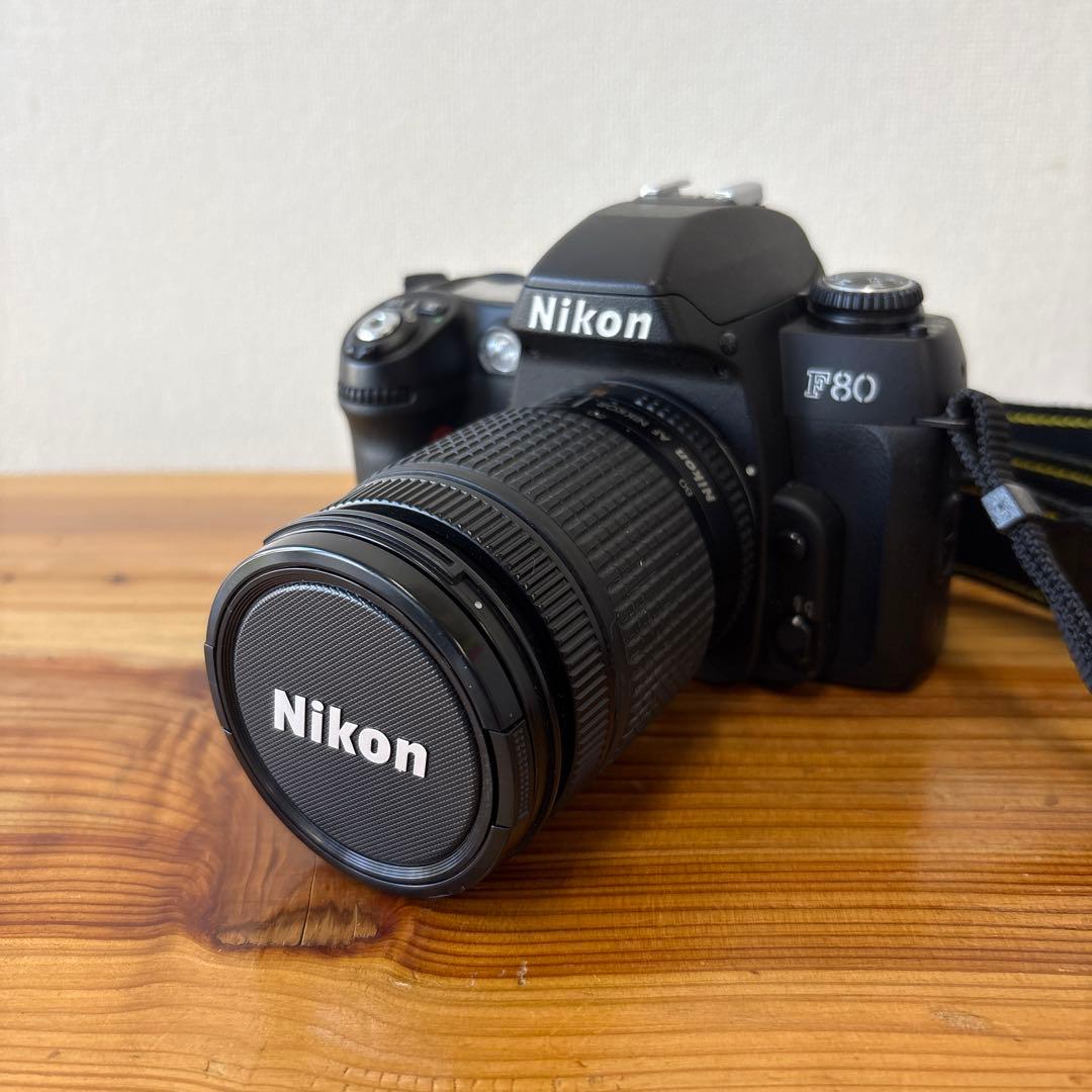 Nikon F80 一眼レフカメラ Nikkor 28-80mm