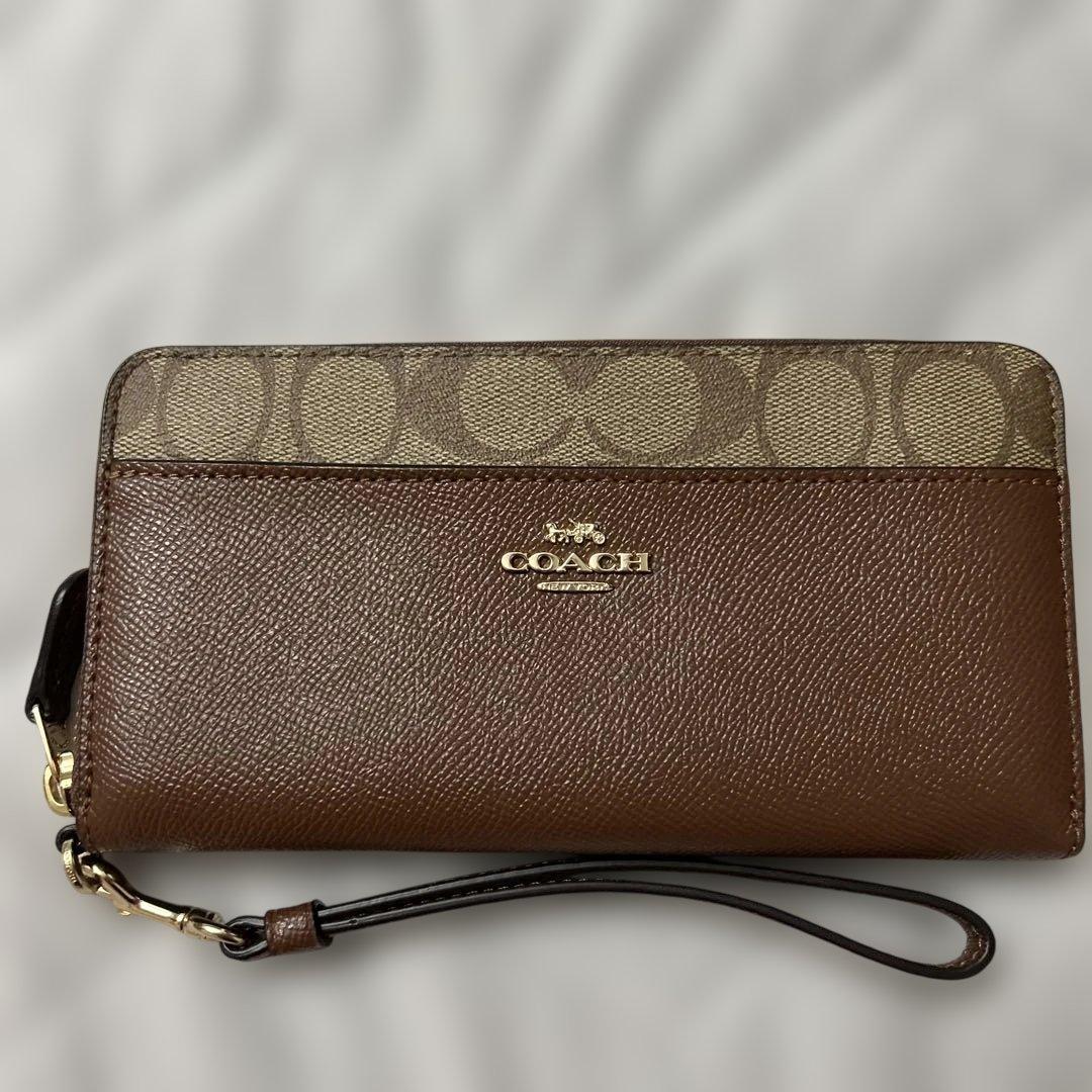 coach シグネチャー×レザー茶色