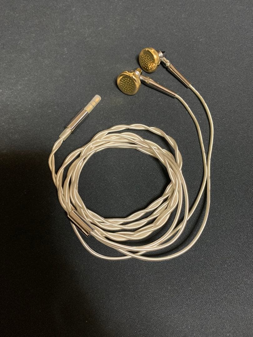 水月雨 MOONDROP CHACONNE 3.5mm