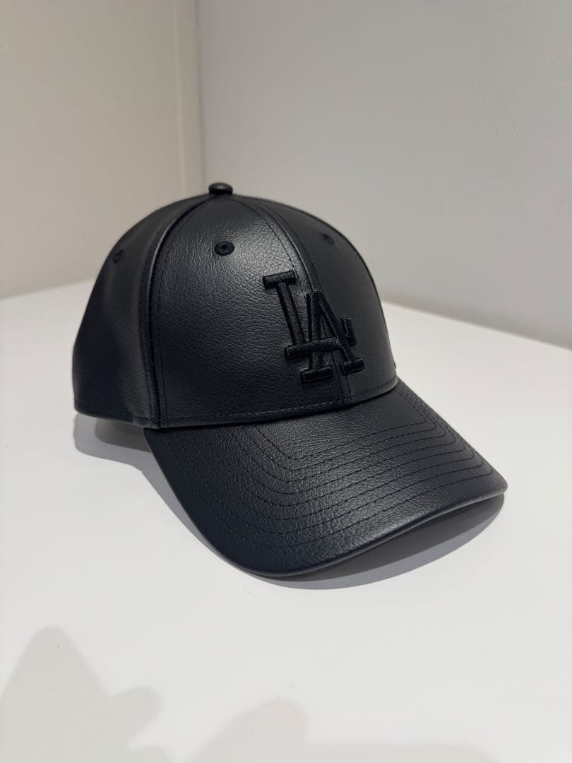 THECAP別注ブラックレザーキャップ ドジャース 9FORTY ニューエラ