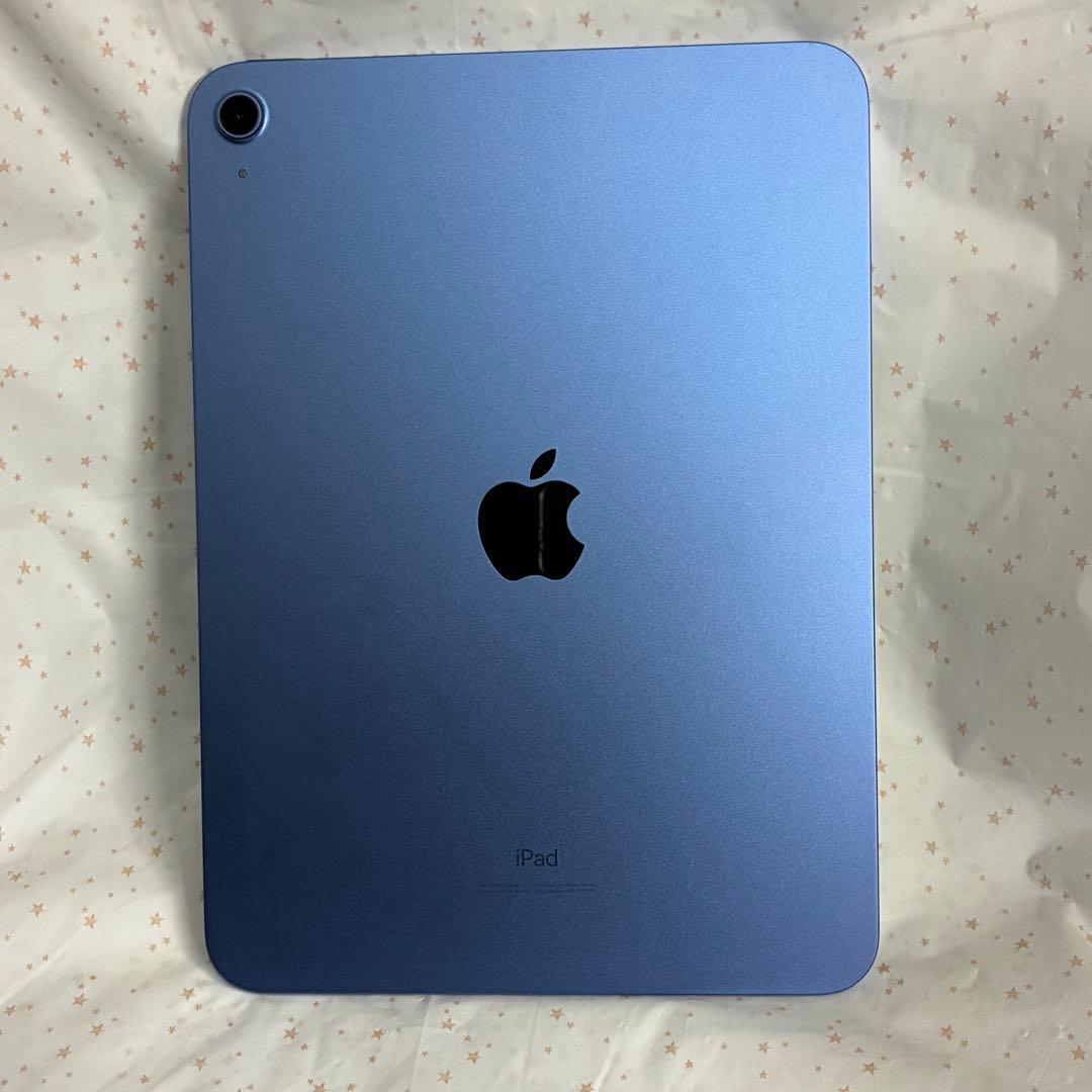 iPad第10世代　本体 ブルー　ケース付き