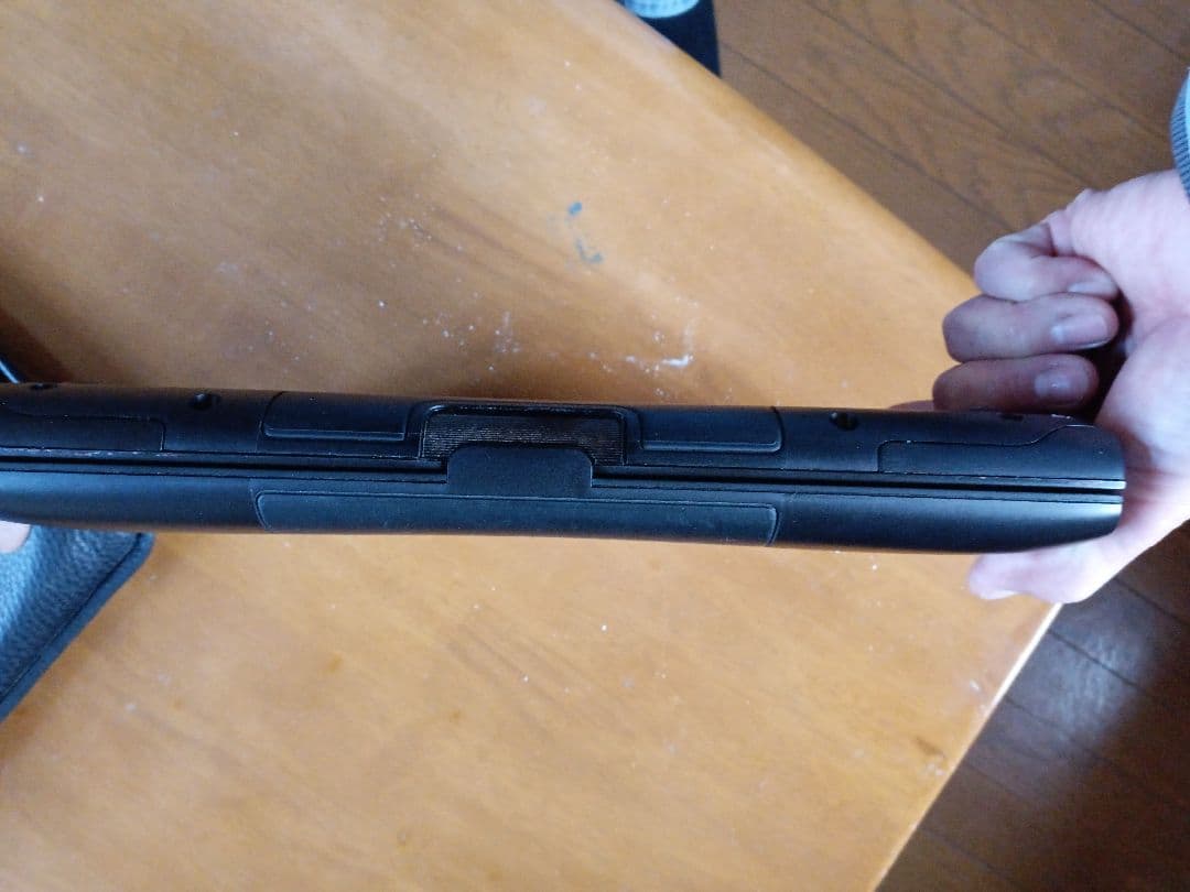 Apple MacBook 本体のみ【ジャンク】　ケース付き