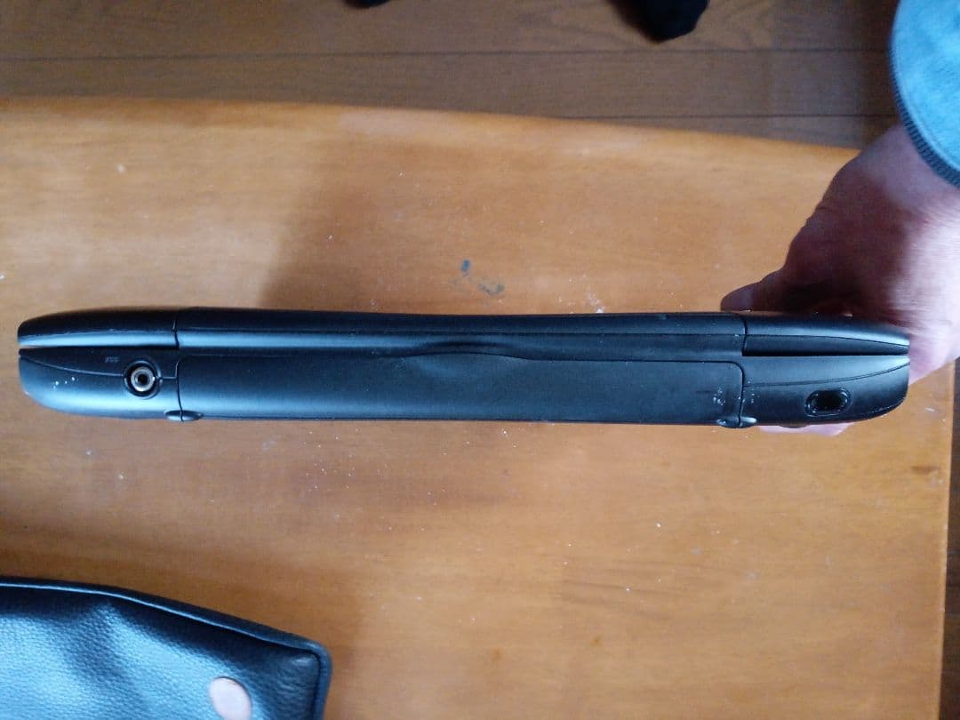 Apple MacBook 本体のみ【ジャンク】　ケース付き