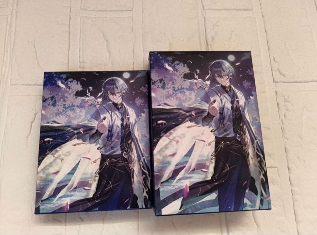 小柳ロウ ワイヤレスイヤホン オンキョー　ワイヤレス充電器