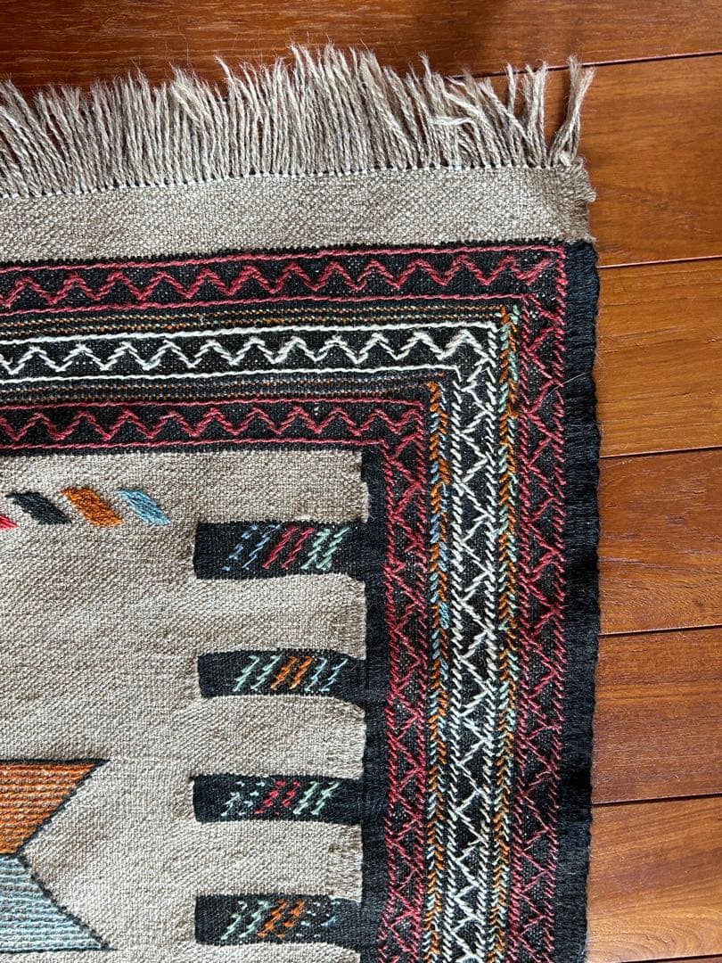 キリムラグ(約101cm×約181cm)