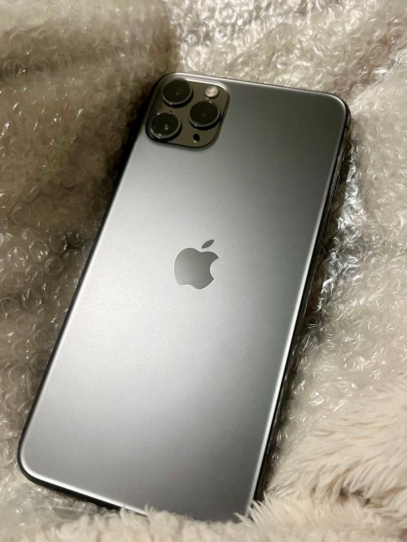 限定値引き iPhone11 Pro Max256GB SIMフリー　美品