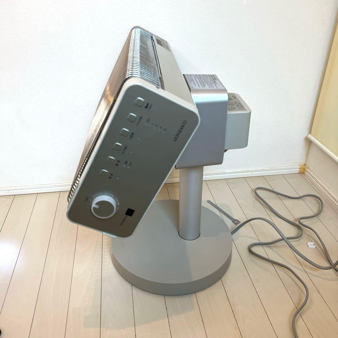 ダイキン DAIKIN セラムヒート 遠赤外線ストーブ　2021年製