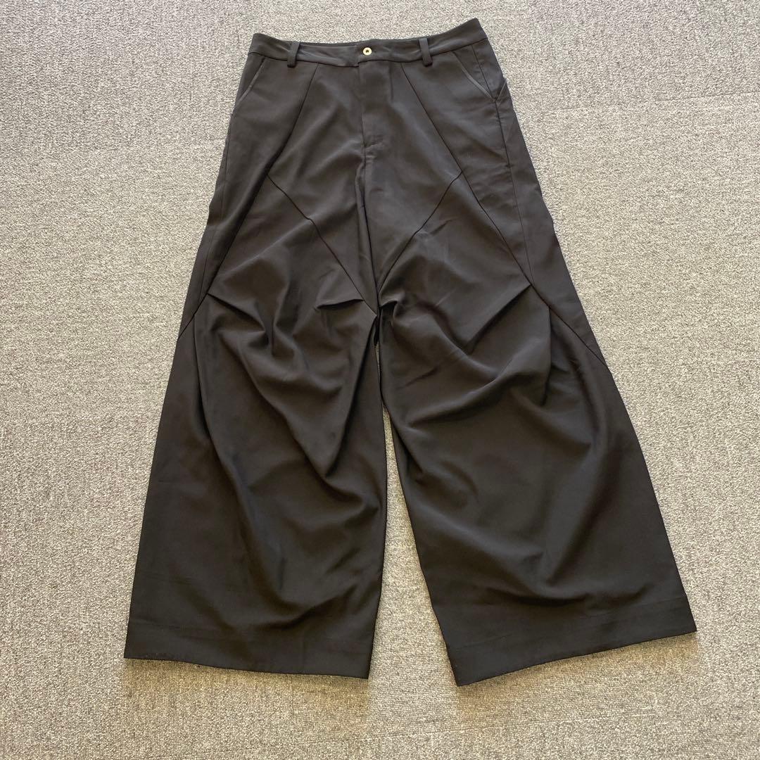 深水光太着用COMMON/DIVISOR 変形ワイドパンツ コモンデバイザー