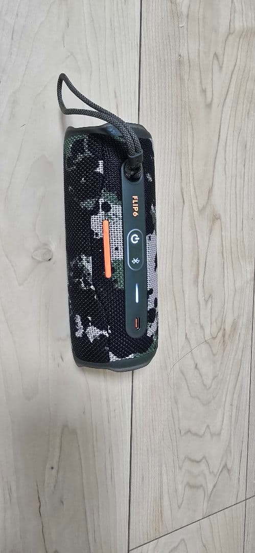 JBL FLIP 6 ワイヤレススピーカー。収納ケース付き未使用