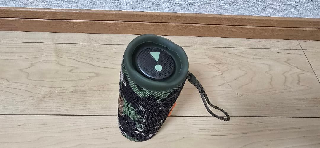 JBL FLIP 6 ワイヤレススピーカー。収納ケース付き未使用