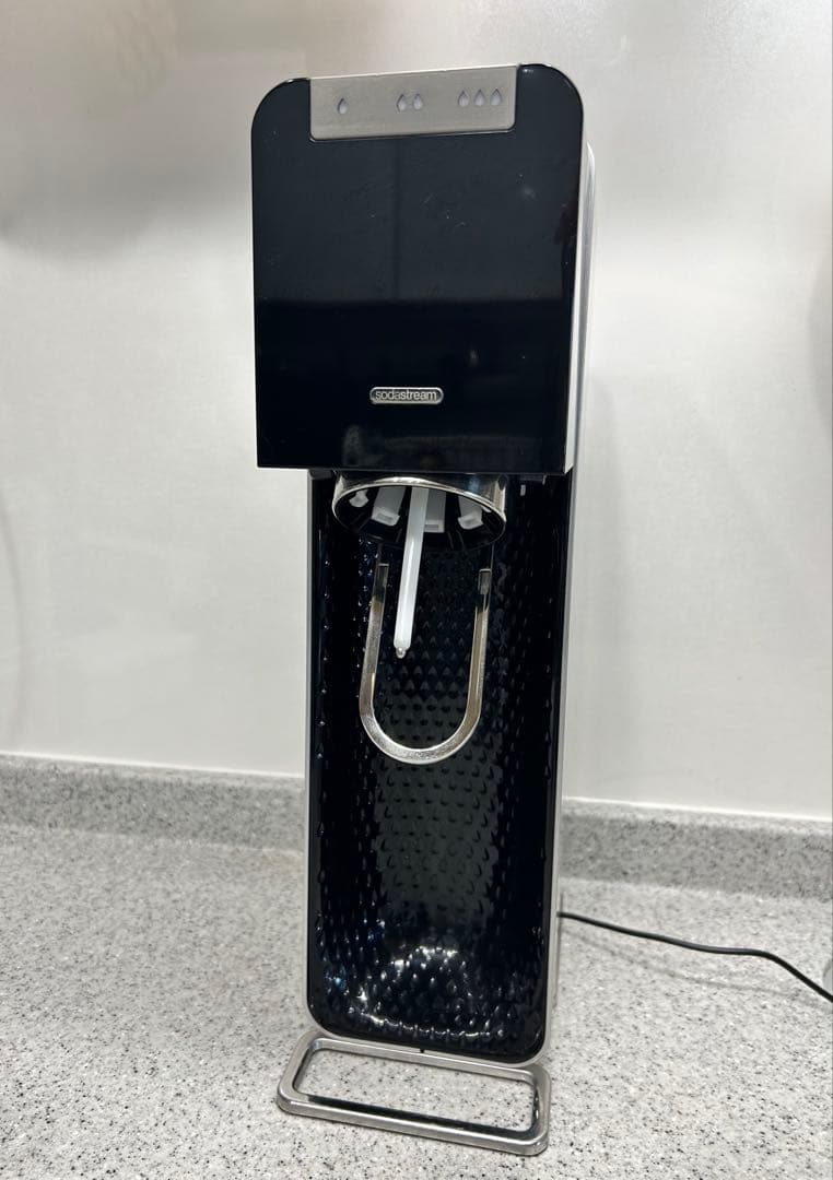 ソーダストリーム　パワー/ボトル3本、空ガスシリンダー3本付