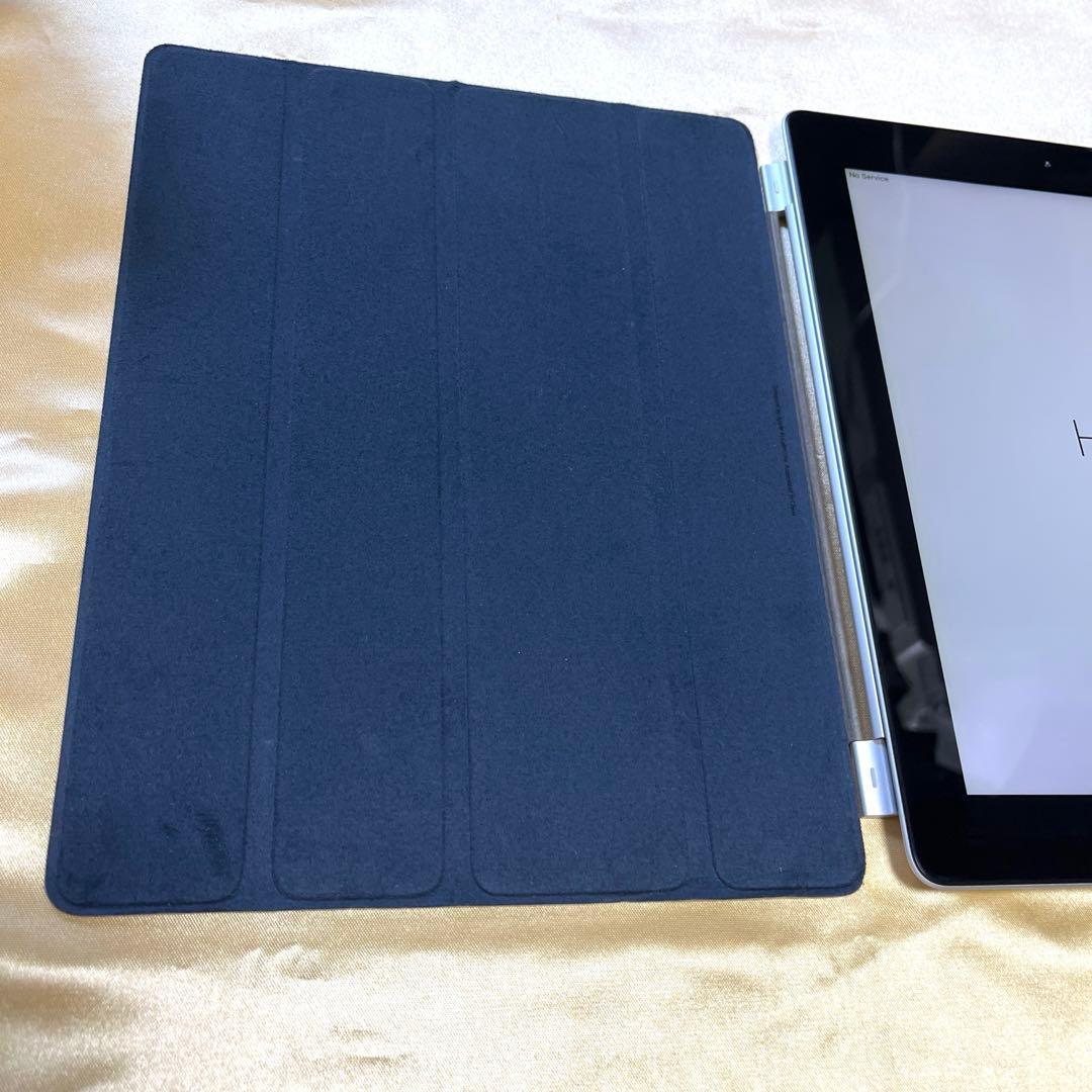 iPad 第3世代　64GB シルバー　Wi-Fi 30ピンduckケーブル