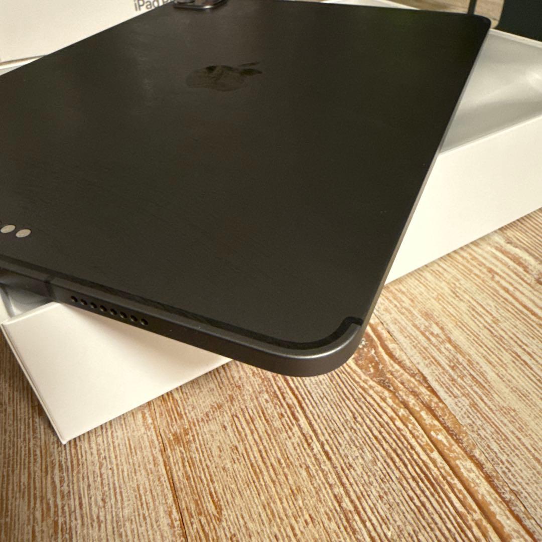【美品】iPad Pro 11インチ 第3世代 128GB(M1)