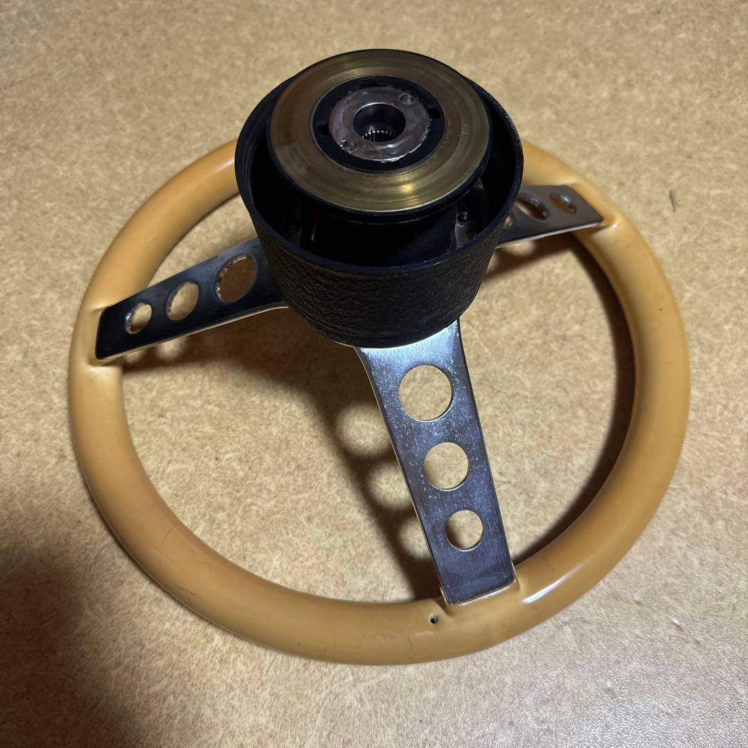 ムーンアイズ ステアリング