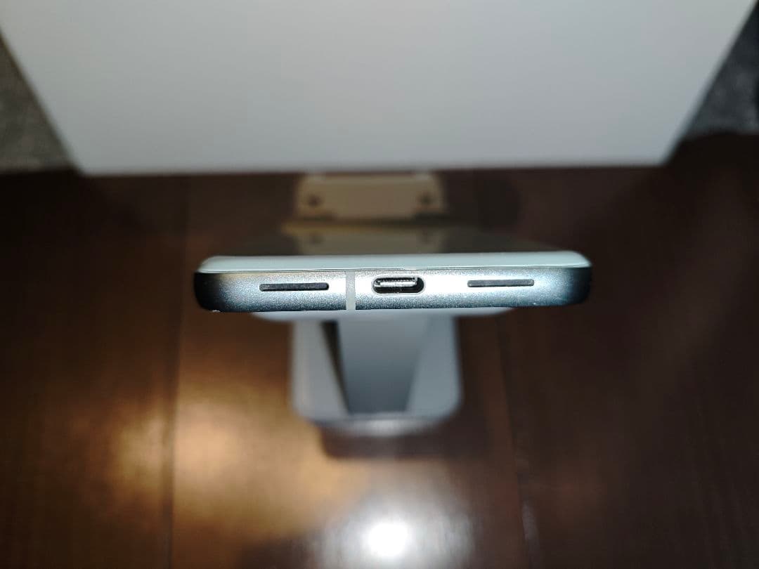 Google Pixel 8 128GB＋ケース付き