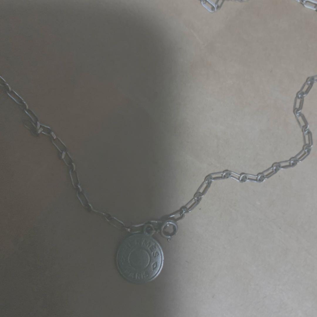 HERMES シルバー 円形チャーム シルバーチェーン付き925刻印あり