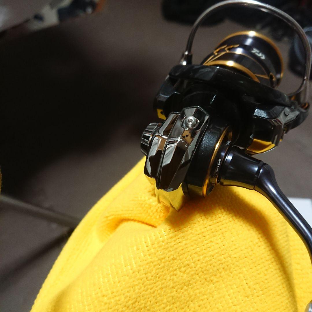 [美品] 21カルディア FC LT 2000S スピニングリール