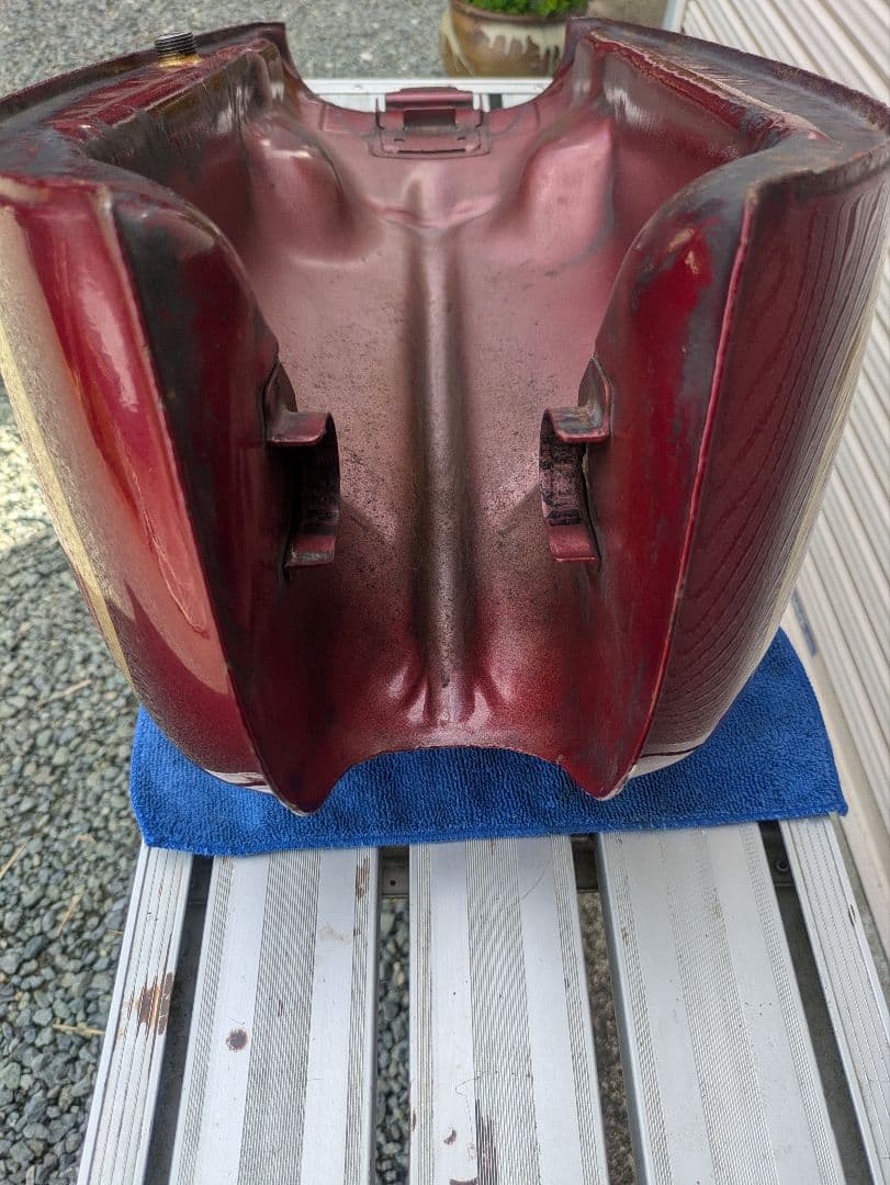 とにーもんたな様　HONDA CB400F タンク 純正