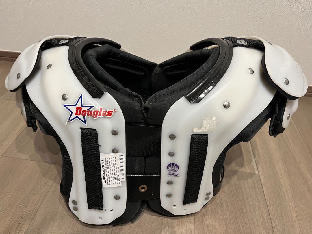ショルダーパッド Douglas Shoulder Pad