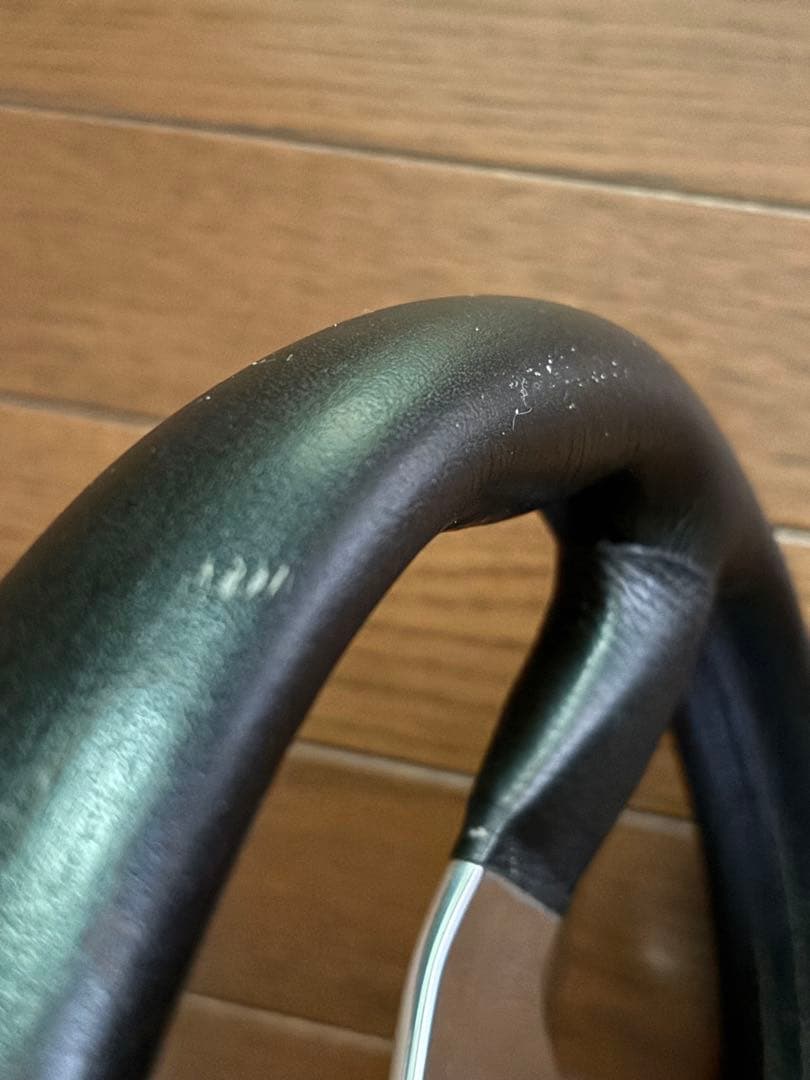 MOMOステアリング　たぶんベローチェだったと思います。