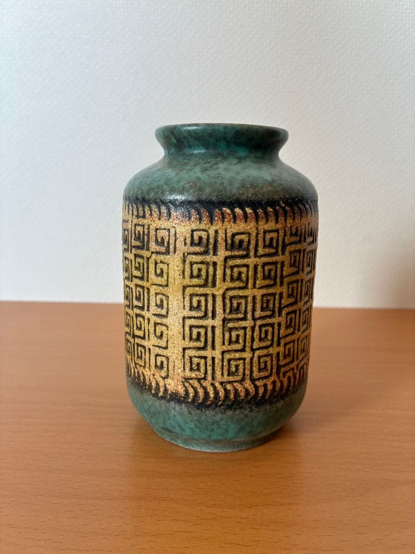 Fatlava ファットラヴァ UBELACKER 12cm 花瓶