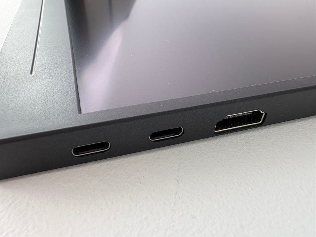 14インチ 4Kモバイルディスプレイ 3840x2160