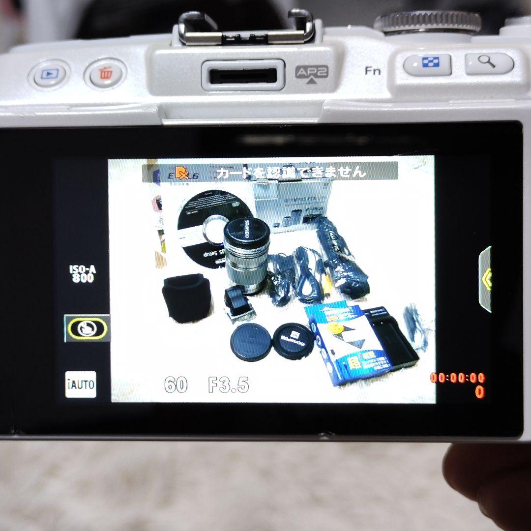 OLYMPUS PEN Lite E-PL6 ダブルレンズキット ホワイト