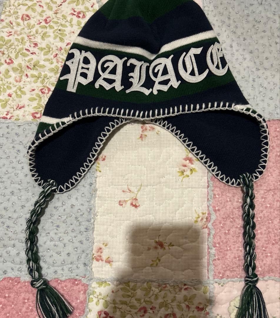 PALACE ニット帽 耳あて付き