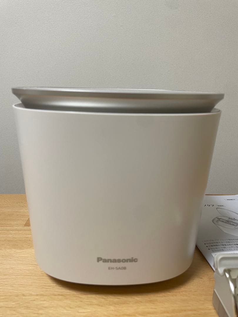 ナノケア スチーマー ホワイト/シルバー　EH-SA0B