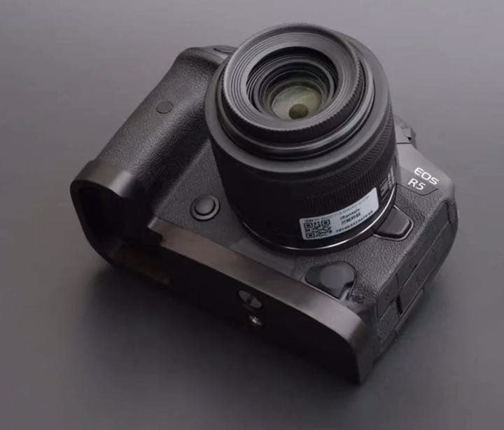 新品 キヤノン Canon EOSR5用ハンドグリップ（黒檀/エボニー）