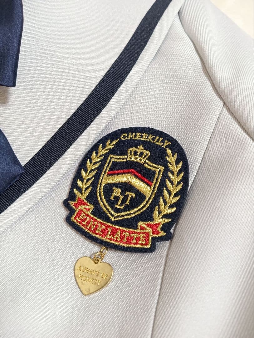 ピンクラテ　完品　制服　150 グレー　ホワイト