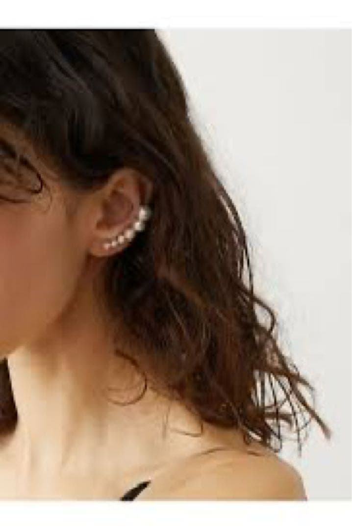 アルティーダウード　アコヤパール グラデーション ライン イヤーカフピアス