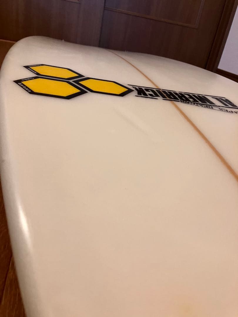 アルメリック　フレッドラブル5,9 とても綺麗な状態　手渡しのみ　ショートボード