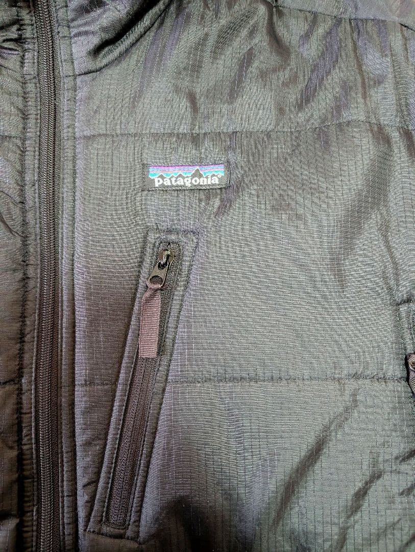 n*u様 【美品】2002年製 パタゴニア パフジャケット フード付き完品 黒