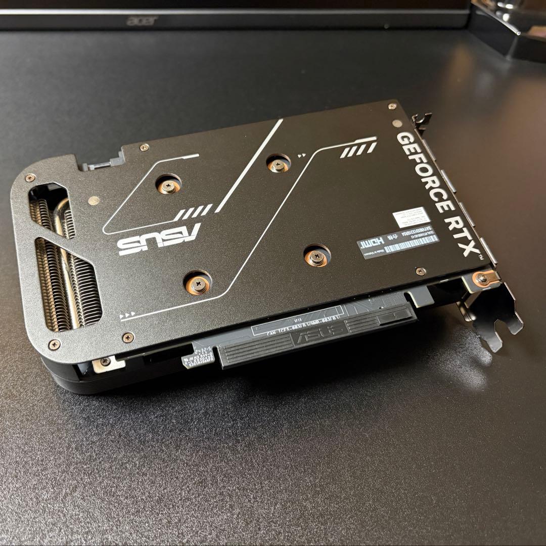 グラフィックボード・グラボ・ビデオカード ASUS RTX4060-8G-V2