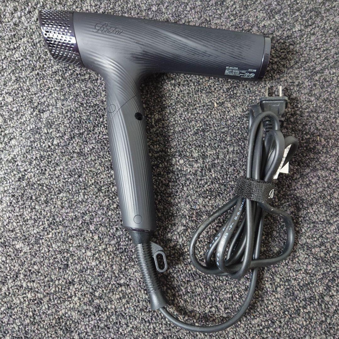 ジャンク品　ドライヤー　REFA RE-AN-03A 23年製