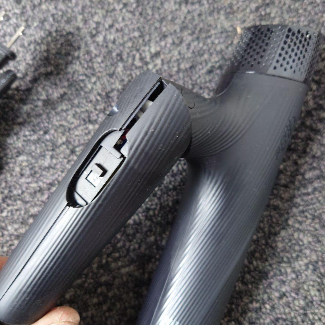 ジャンク品　ドライヤー　REFA RE-AN-03A 23年製