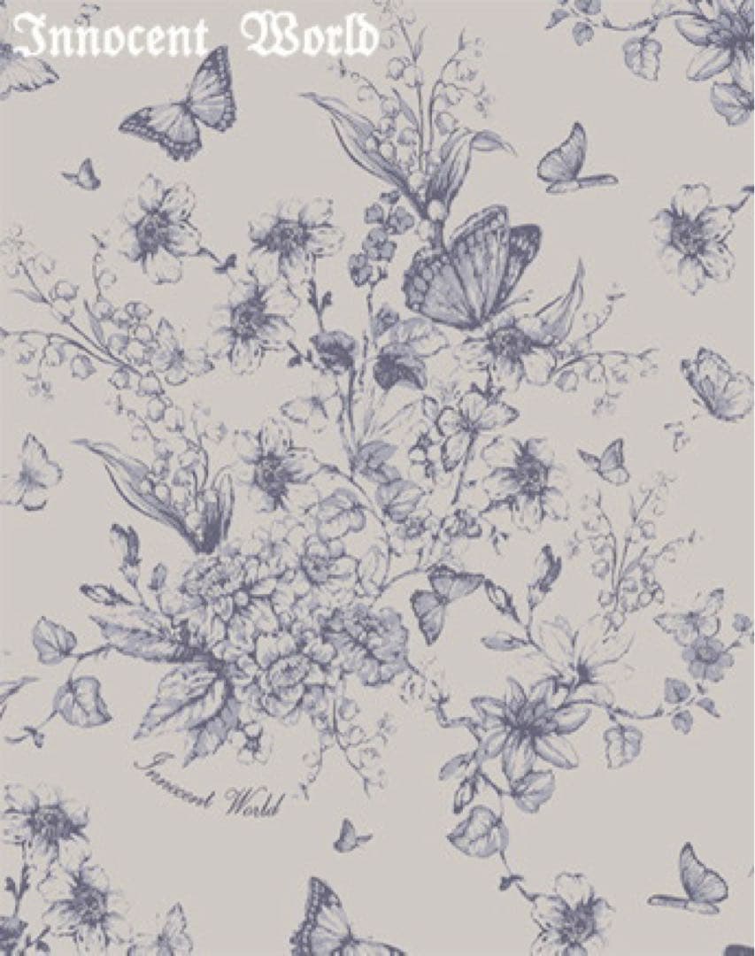 Innocent World 木漏れ日の中の鈴蘭ワンピース