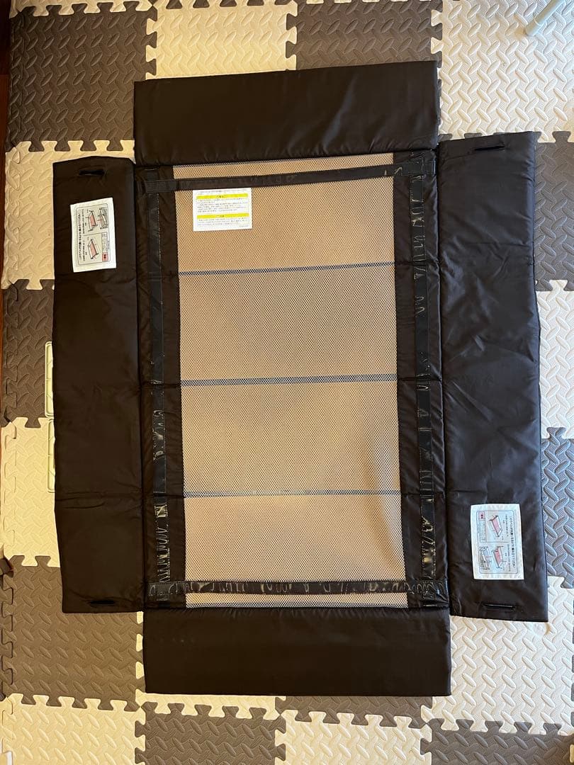 アップリカ　ココネル エアープラス 折りたたみベビーベッド　ブラウン