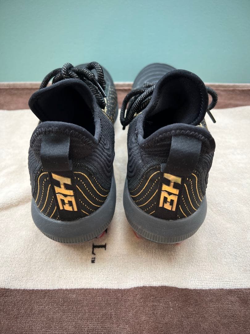 【新品】アンダーアーマー　野球スパイク　ハーパー4 27cm 日本未発売