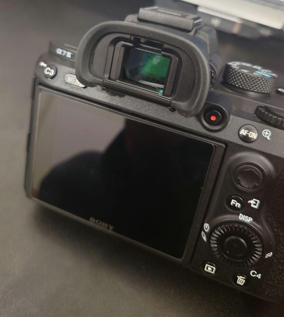 SONY α7III ミラーレス カメラ 中古 本体