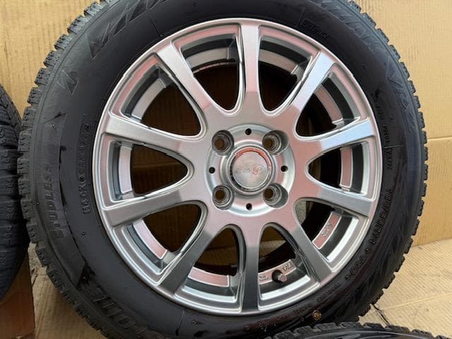 ルーミー タンク ソリオ トール ブーン スタッドレスセット 165/65R14