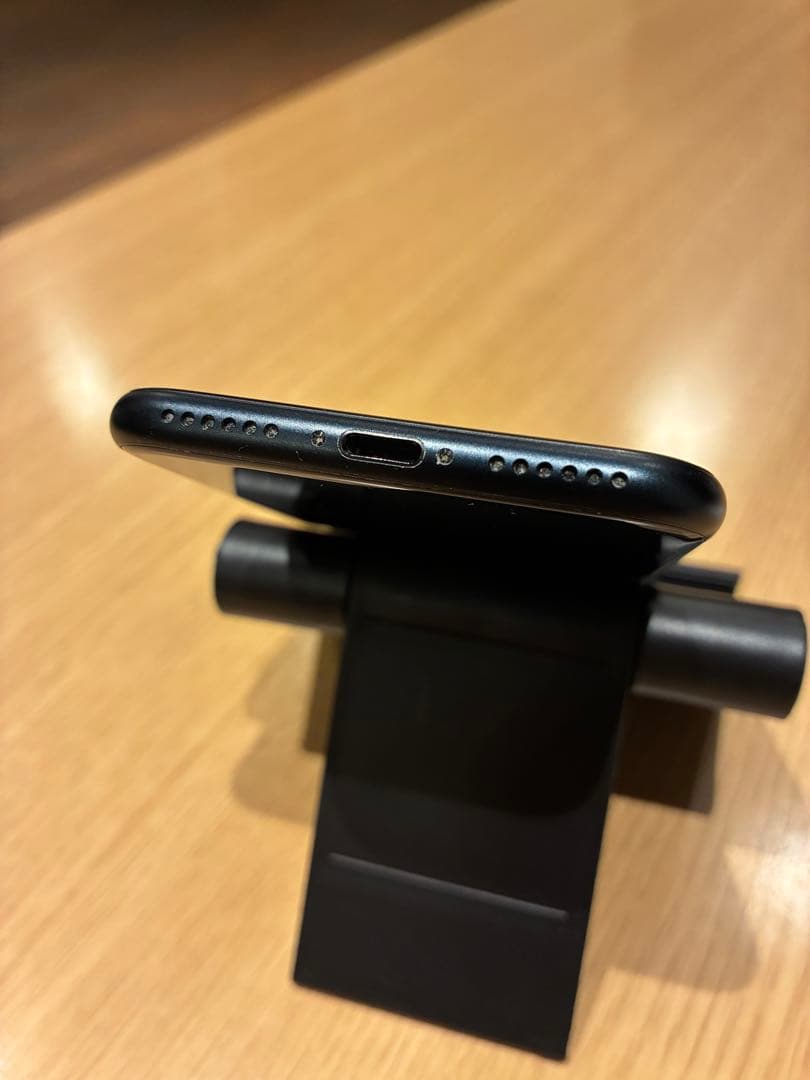 iPhoneSE 第3世代 ミッドナイト 64GB 箱あり 美品 おまけ