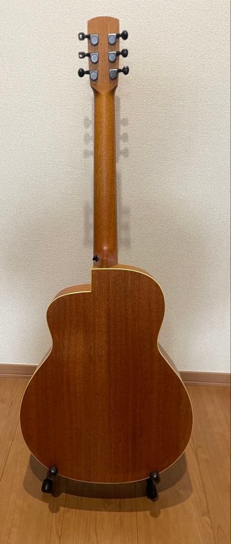 アヌエヌエ アコースティックギター M2